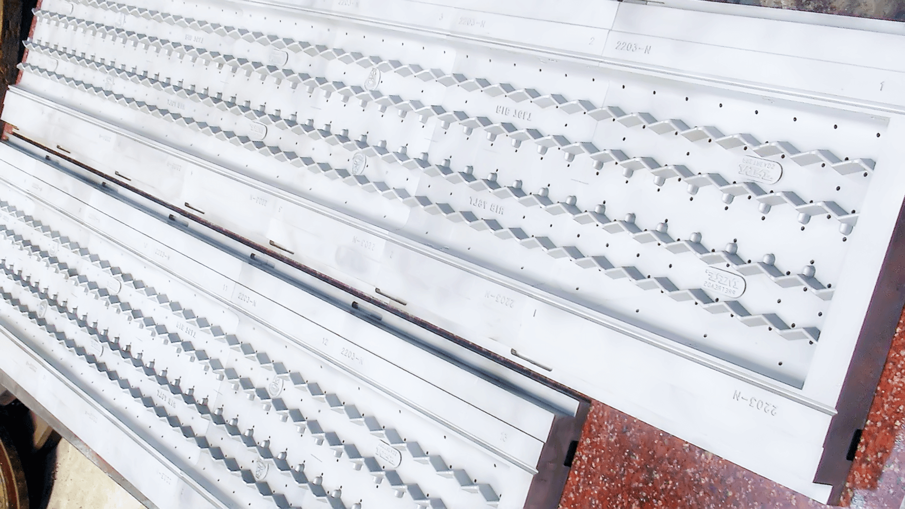 Direct Engraved PTCR Mold