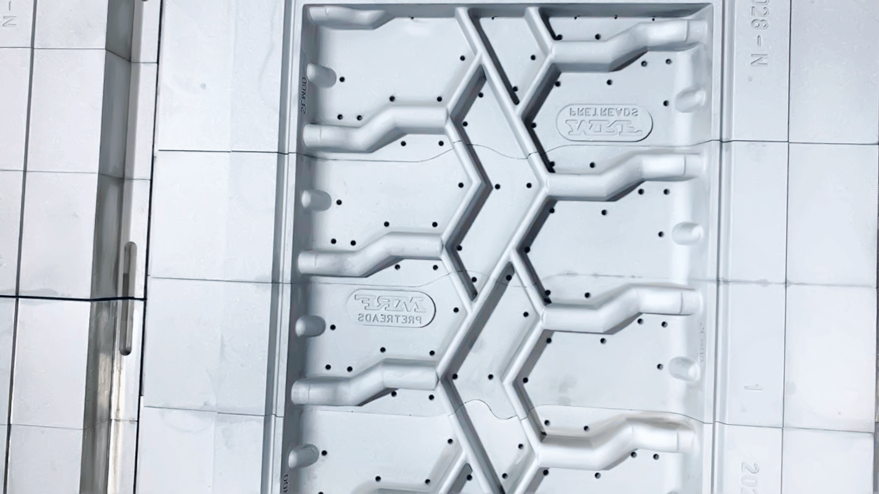 Direct Engraved PTCR Mold